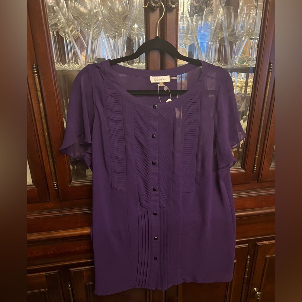 Calvin Klein button down blouse